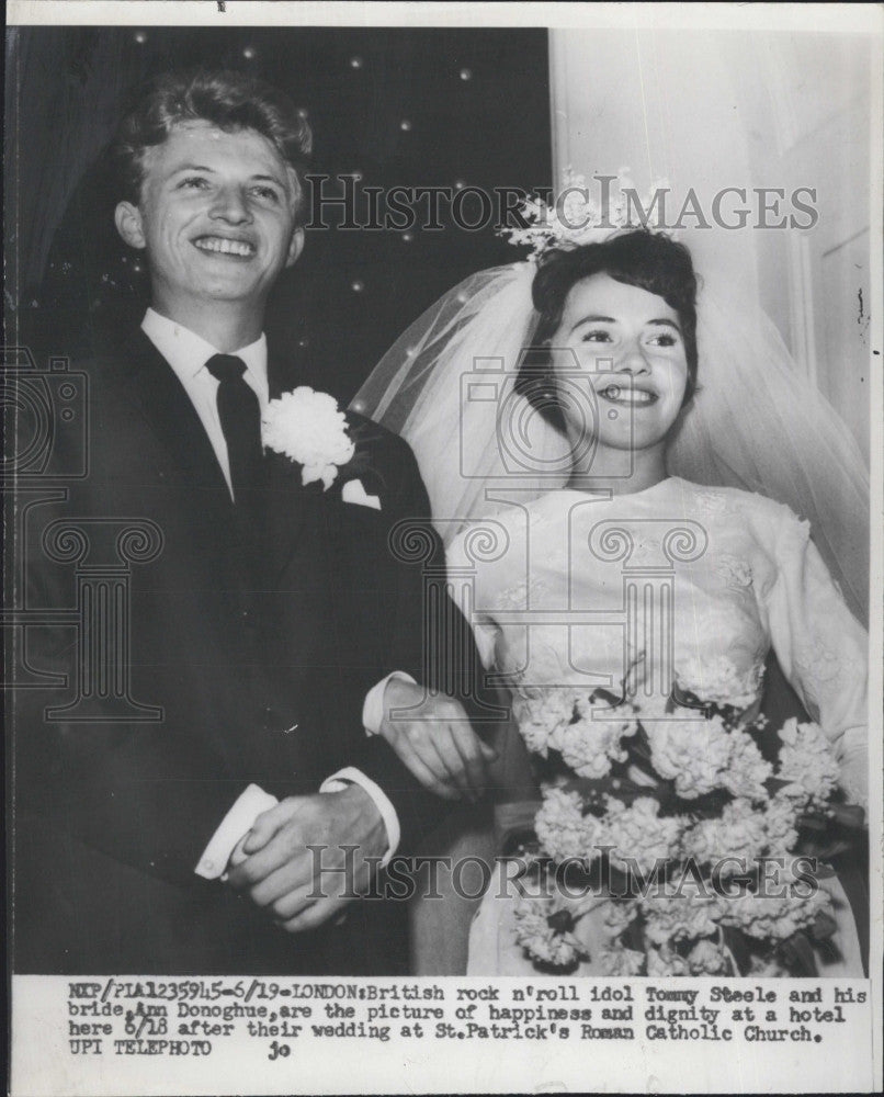 1960 Press Photo Actor Tommy Steele Wedded to Ann Donoghue - Historic Images