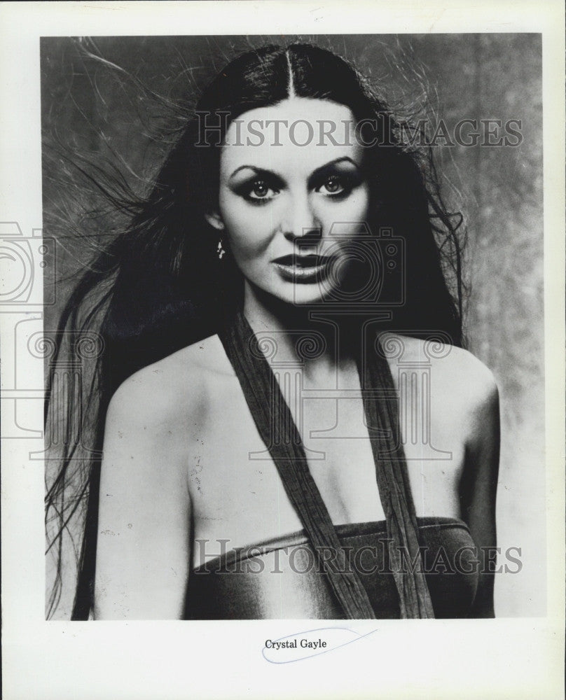 Press Photo Singer Crystal Gayle - Historic Images