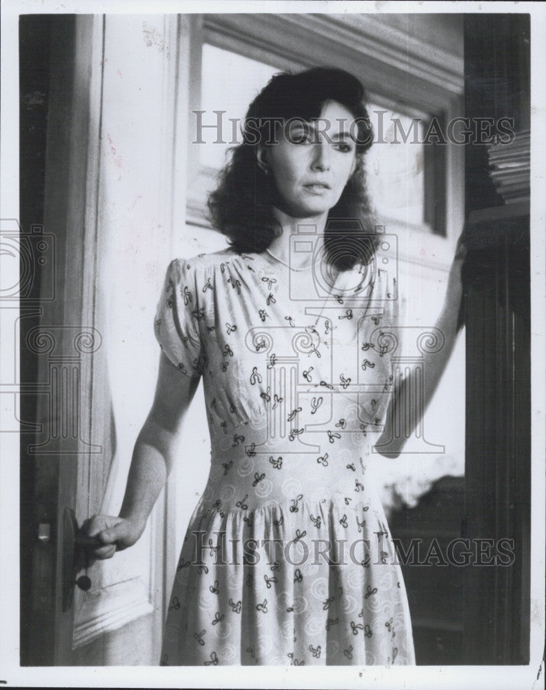 1988 Press Photo Actress Mary Steenburgen In Scene From Unknown Film - Historic Images