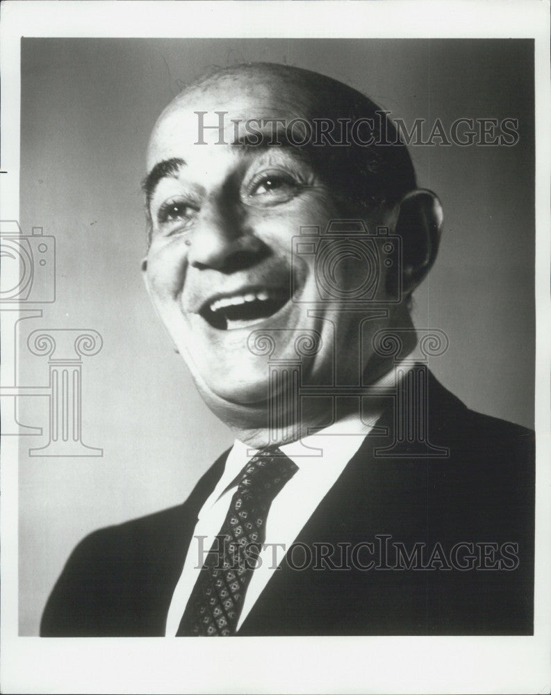 1977 Press Photo Myron Cohen Comedian - Historic Images