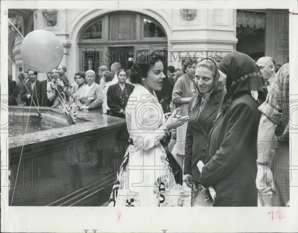 1959 Press Photo Columnist Ann Landers Moscow Russia - Historic Images