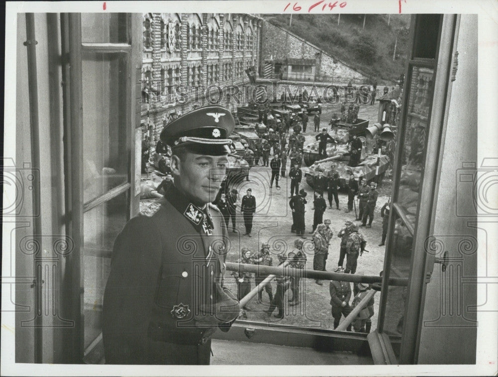 1970 Press Photo Peter O&#39;Toole Stars In &quot;Night Of The Generals&quot; - Historic Images