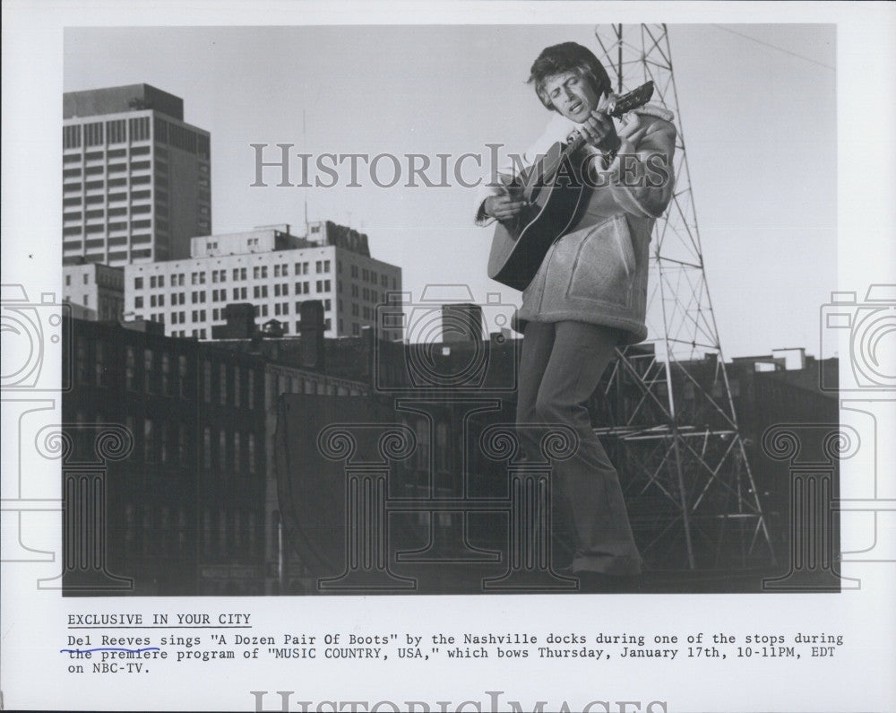 1974 Press Photo Singer Del Reeves NBC TV &quot;A Dozen Pair Of Boots&quot; - Historic Images