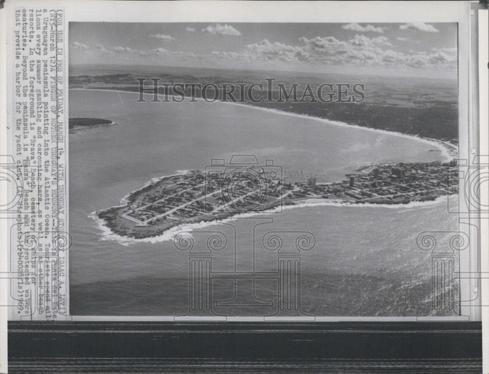 1969 Press Photo Punta Del Estes, Uruguay,aerial view of the city - Historic Images