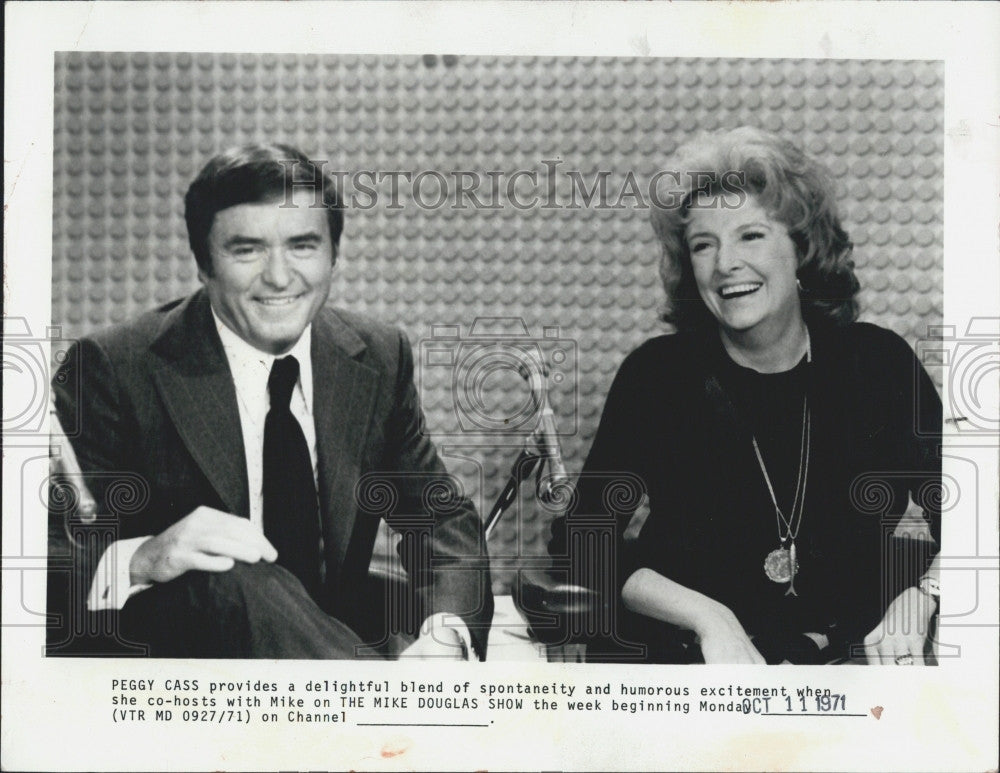 1971 Press Photo Peggy Cass Guests on the Mike Douglas Show - Historic Images