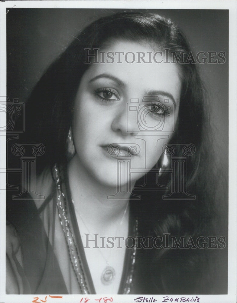 1983 Press Photo Opera Singer Stella Zambalis - Historic Images