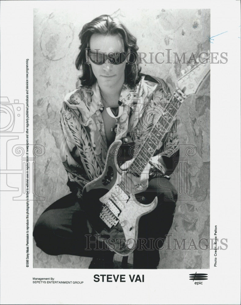 1996 Press Photo Steve Vai