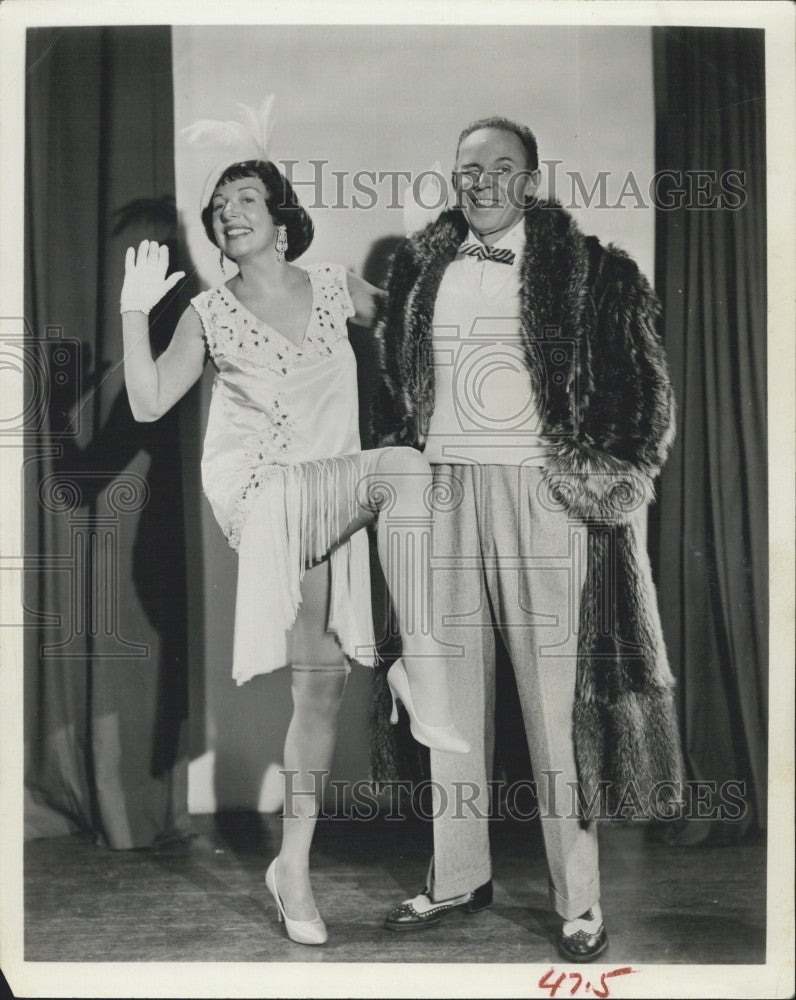 1964 Press Photo Entertainer, Betty Reeve and another man - Historic Images