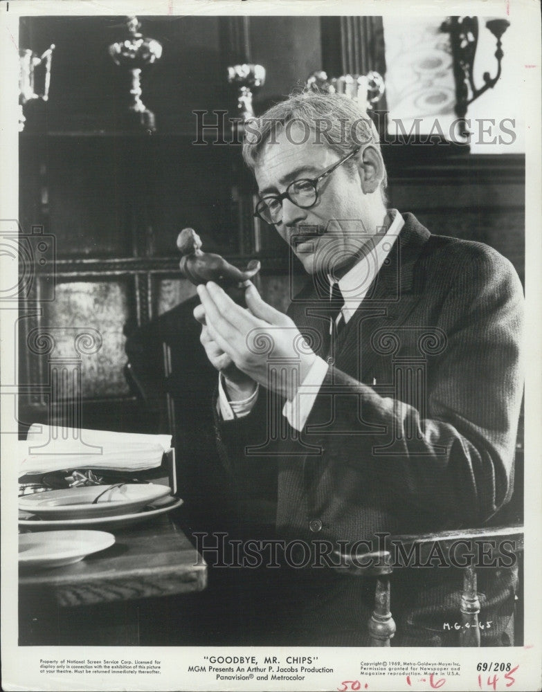 1969 Press Photo Peter O&#39;Toole  stars in &quot; Goodbye,Mr Chips  &quot; - Historic Images