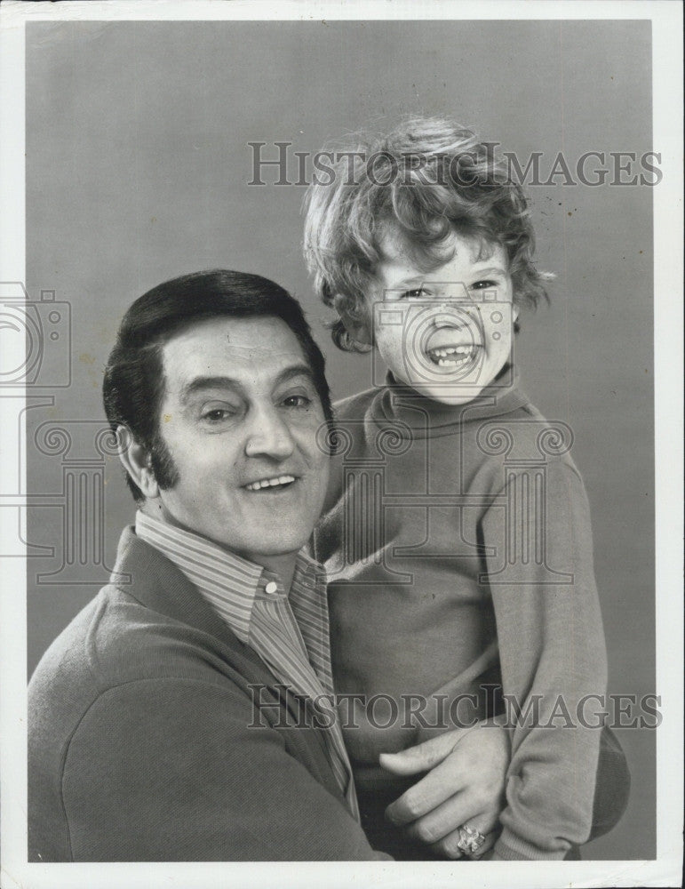 1970 Press Photo Danny Thomas,M Hughes  &quot;Make Room For Grandaddy&quot; - Historic Images