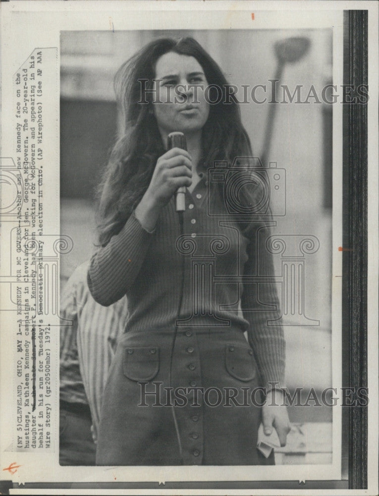 1972 Press Photo Kathleen Kennedy Campaigning for George McGovern - Historic Images