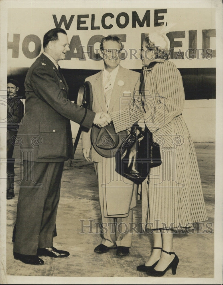 1950 Press Photo Col. Allan G. Reed with Mr. &amp; Mrs. Horace Heidt of CBS TV show - Historic Images