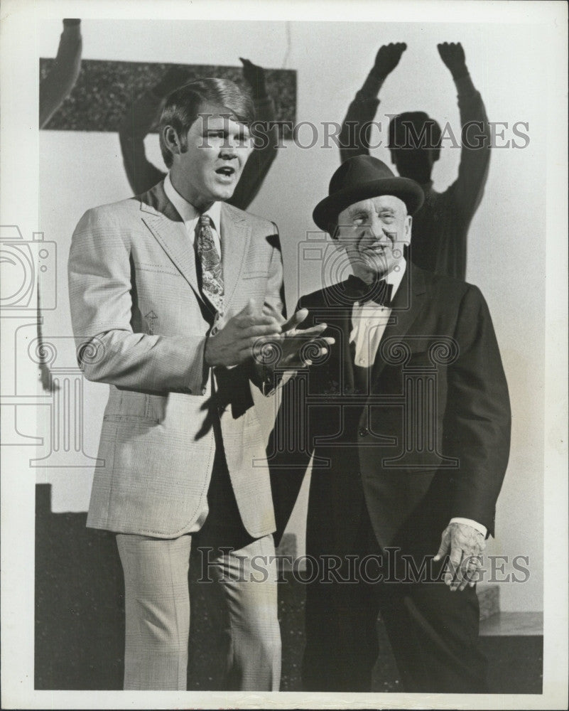 1970 Press Photo  Glen Campbell, Jimmy Durante&quot;The Glen Campbell Goodtime Hour&quot; - Historic Images