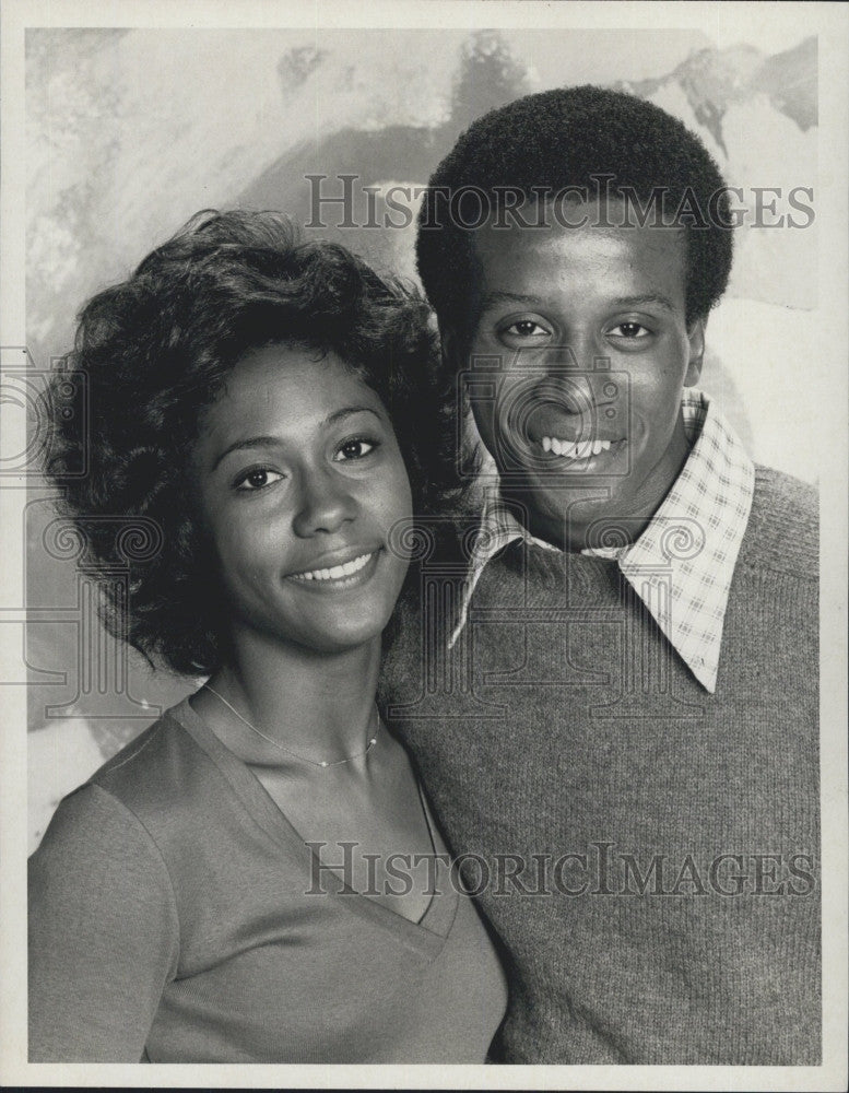 1975 Press Photo Berlinda Tolbert, Damon Evans in &quot;The Jeffersons&quot; - Historic Images