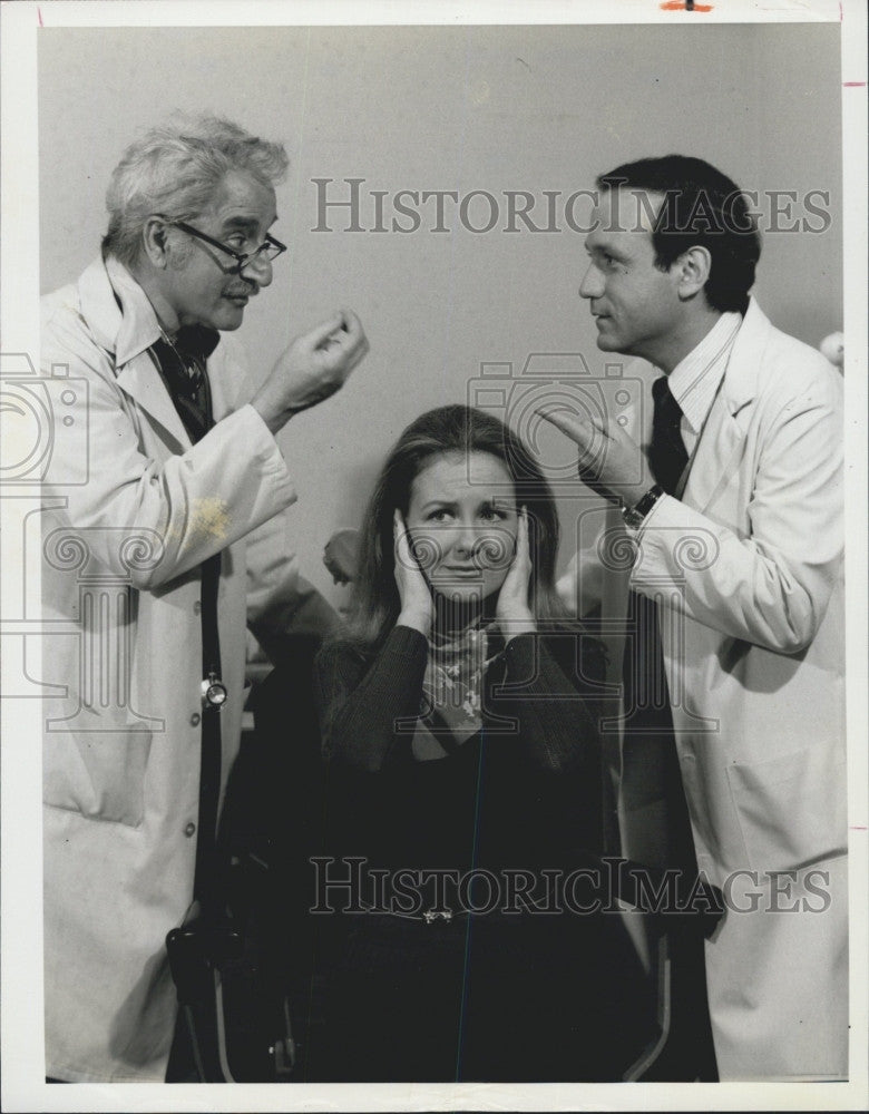 1976 Press Photo Comedian Danny Thomas in &quot;The Practice&quot; - Historic Images