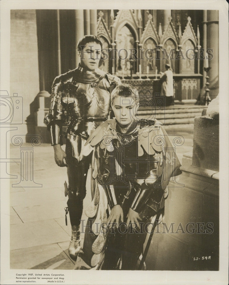 1957 Press Photo Actor Richard Todd - Historic Images