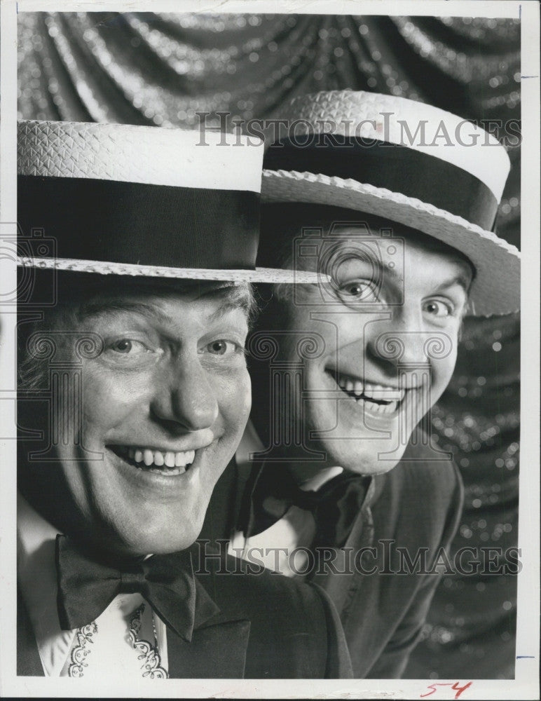 1968 Press Photo  Actors Jerry Van Dyke &amp; Dick Van Dyke - Historic Images