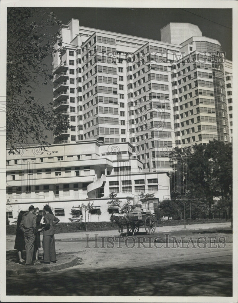 Press Photo Modern Structures In Modern And Picturesque Montevideo, Uruguay - Historic Images