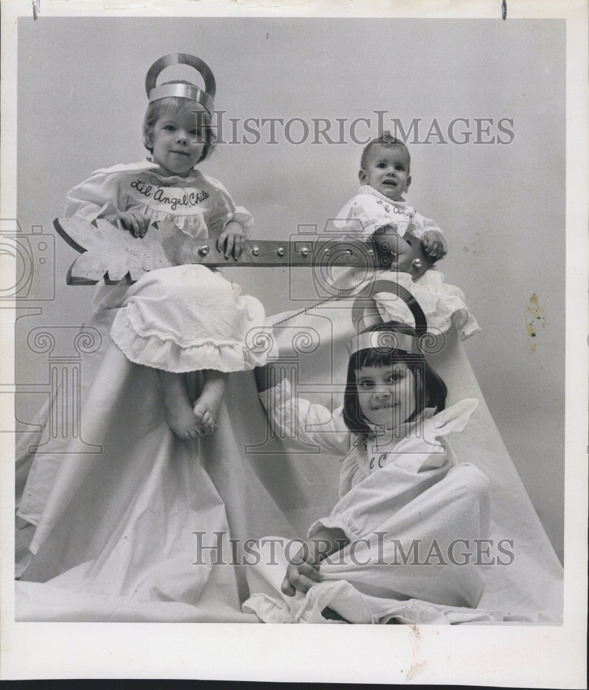 1962 Press Photo Valentine&#39;s Day children as CUpids - Historic Images