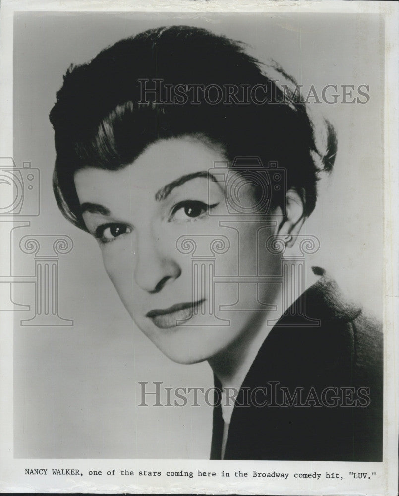 Press Photo Actress Nancy Walker in "Luv" on Broadway - Historic Images