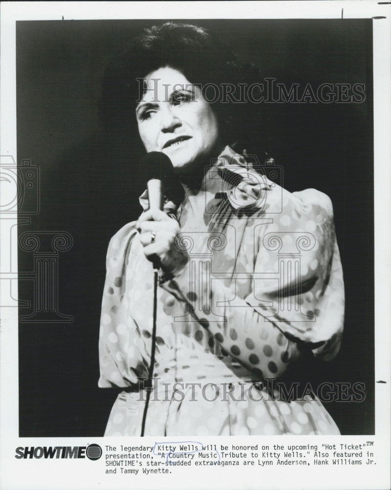 1990 Press Photo  Country music singer Kitty Wells - Historic Images