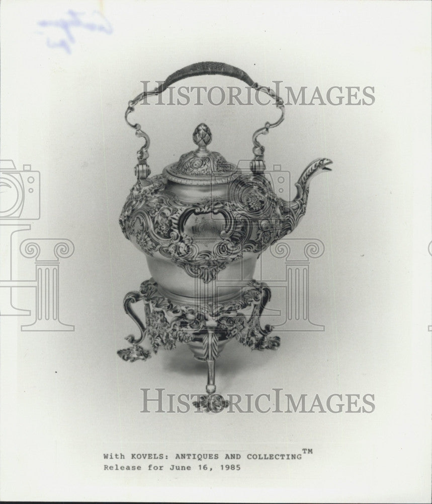 1985 Press Photo Antique Teakettle from 1745 London - Historic Images