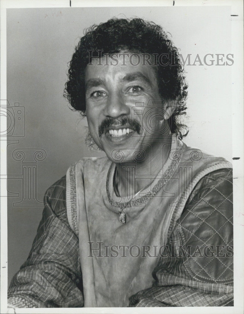 1985 Press Photo Singer Smokey Robinson - Historic Images