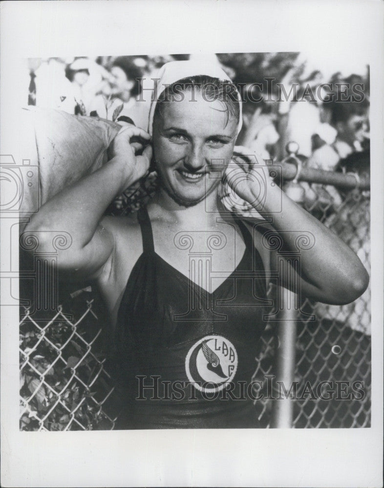 1956 Press Photo Pat Keller McCornick of Los Angeles Athletic Club. - Historic Images