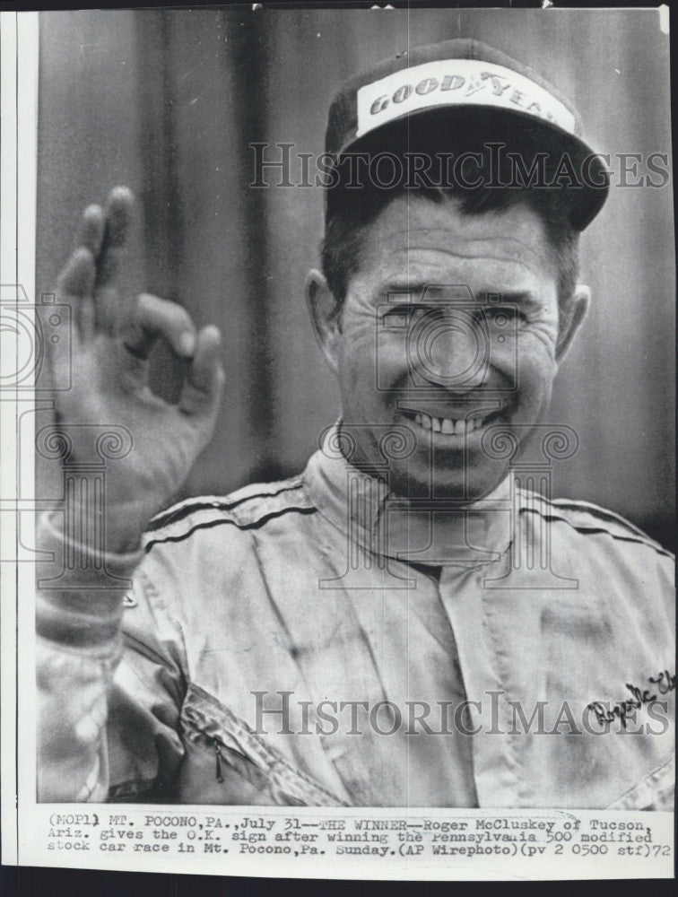 1972 Press Photo Race Car Driver Roger McCluskey Wins Pennsylvania 500 - Historic Images