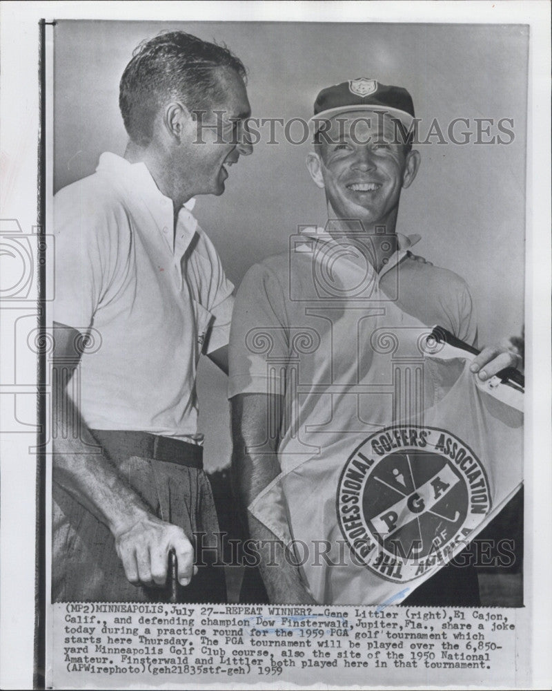 1959 Press Photo Golfers Gene Littler and Dow Finsterwald Share Laugh - Historic Images