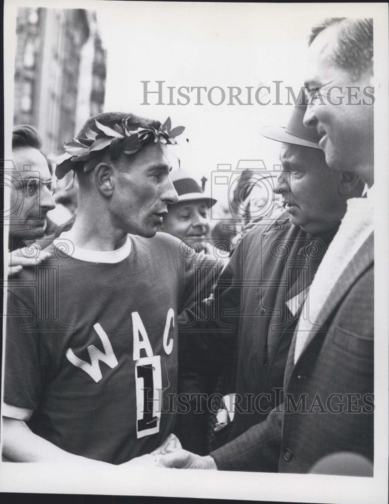 1964 Press Photo Aurele Vandendriessche, Winner of Marathon With Gov. Peabody - Historic Images