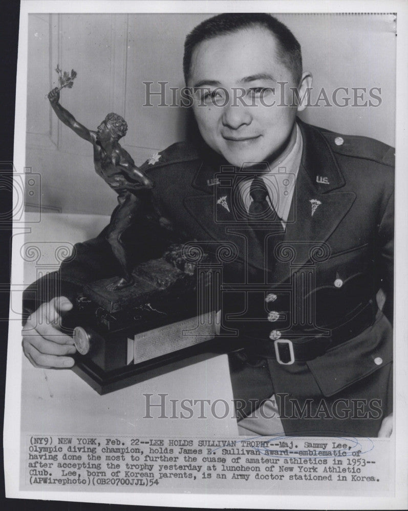 1954 Press Photo Maj. Sammy Lee, Olympic diving champ - Historic Images