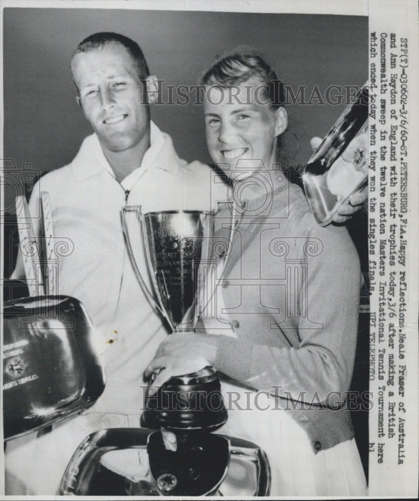 1960 Press Photo Neale Fraser  &amp; Ann Hayden , Masters Intl tennis winners - Historic Images