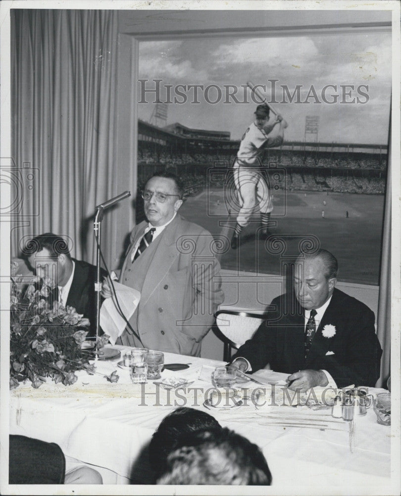 1954 Press Photo JG Taylor Spink, publisher of The Sporting News - Historic Images