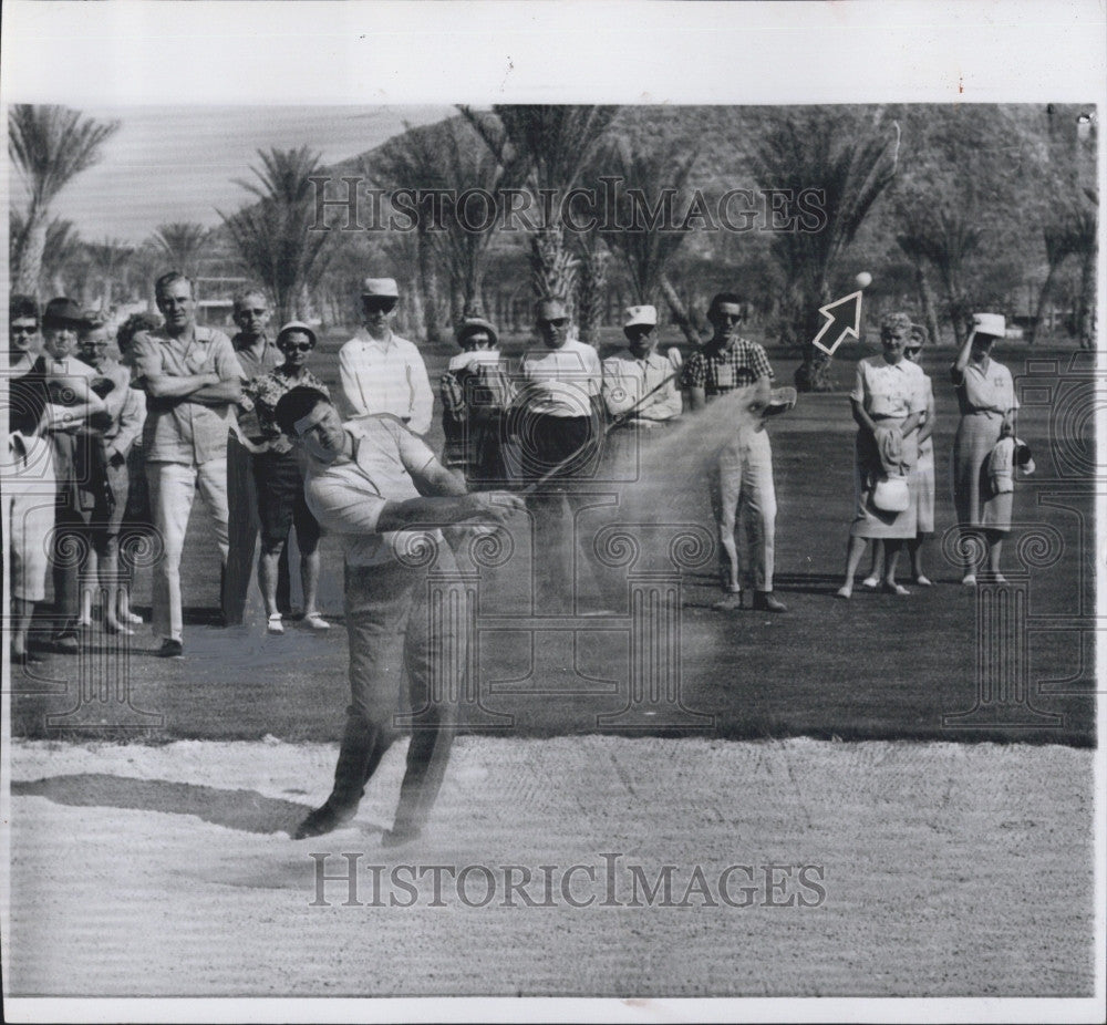 1959 Press Photo Golfer Mike Souchak at El Dorado Country Club - Historic Images