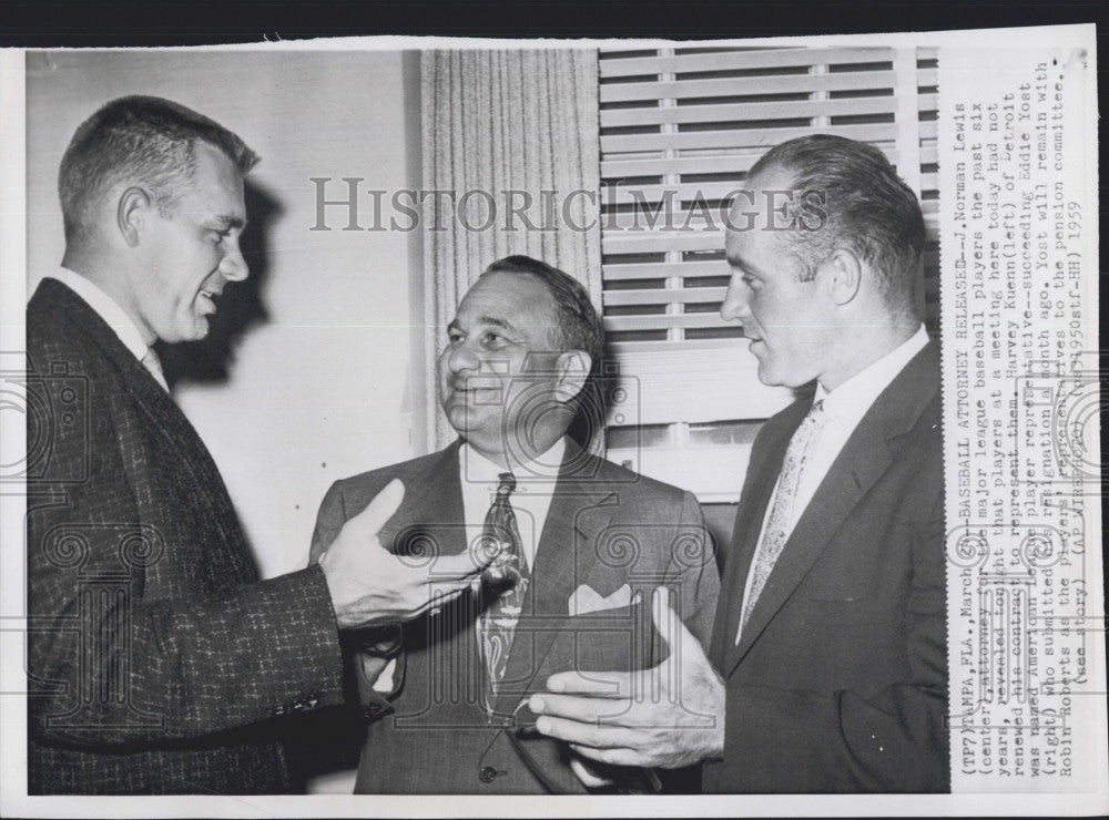 1959 Press Photo Atty J Norman Lewis, Harvey Kuenn &amp; Eddie Yost - Historic Images