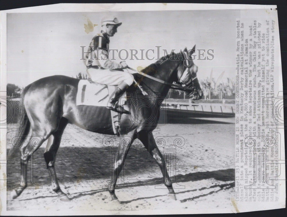 1951 Press Photo Jockey Ted Atkinson on Battle Morn - Historic Images