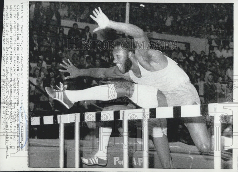 1973 Press Photo Rodney Milburn Olympic Champion  AAu National Indoor Track - Historic Images