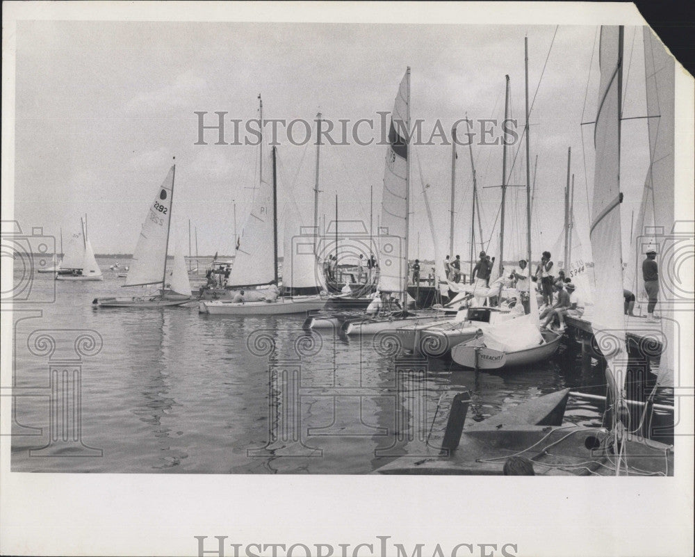 1967 Press Photo Regatta Entrants Prepare for Race in Sarasota&#39;s Labor Day Race - Historic Images