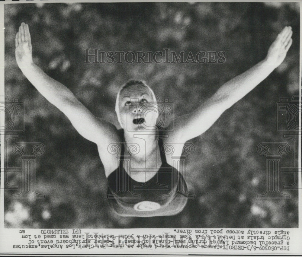 1960 Press Photo Diver Pat Clark of Los Angeles - Historic Images