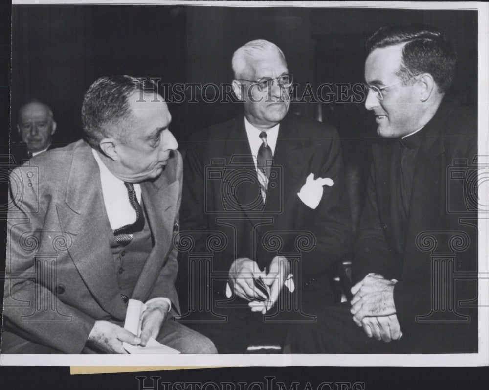 1951 Press Photo Publisher JG Taylor Spink With William Harridge & Francis Moore - Historic Images