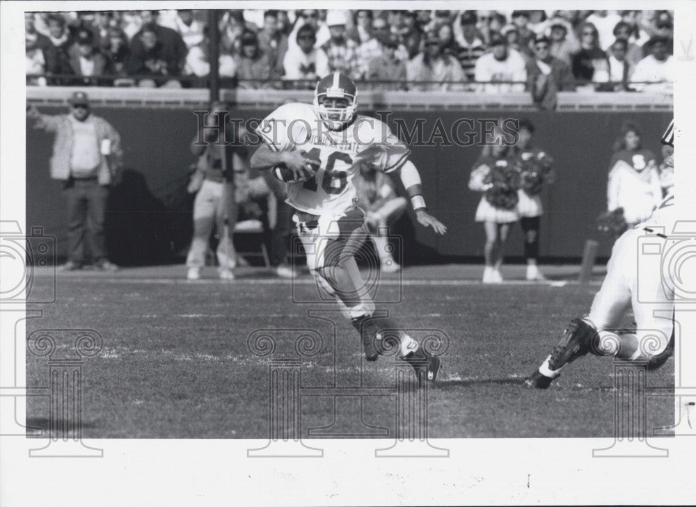 1992 Press Photo MSU QB Jim Miller in action - Historic Images