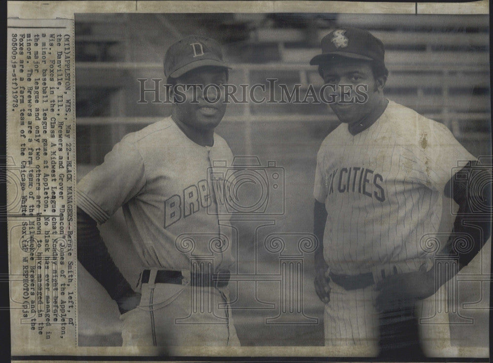 1973 Press Photo Bernie Smith of Brewers &amp; Grover Deacon Jones - Historic Images