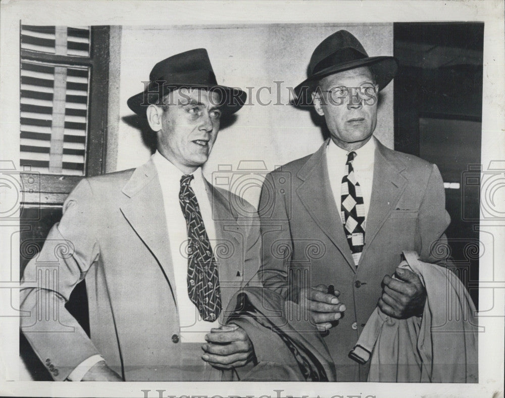 1949 Press Photo PAul Kaspar &amp; Stephen Waitkus dad of Phillies 1st baseman - Historic Images