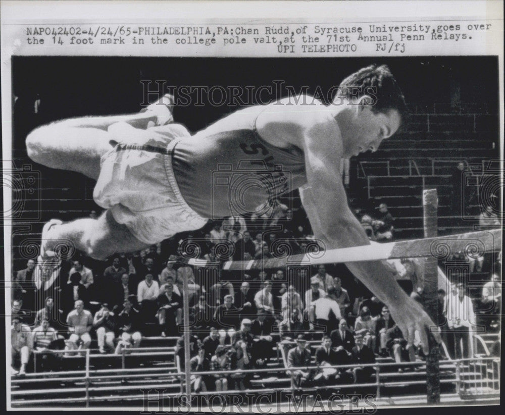 1965 Press Photo Pole Vaulter Chan Rudd of Syracuse University - Historic Images