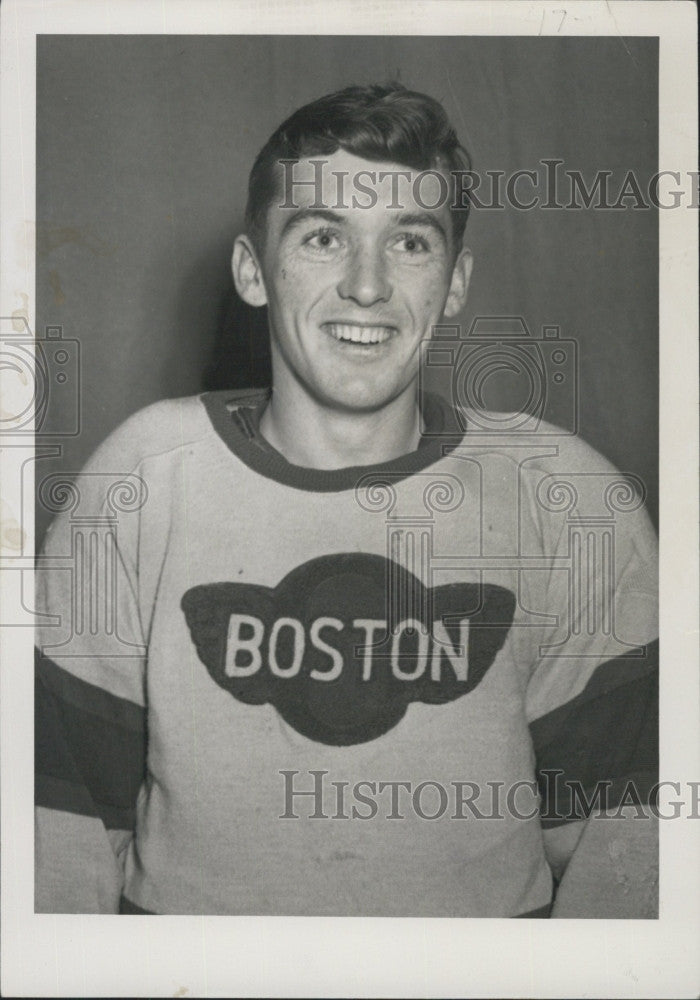 1951 Press Photo Boston Bruins player, David Donald Casey - Historic Images