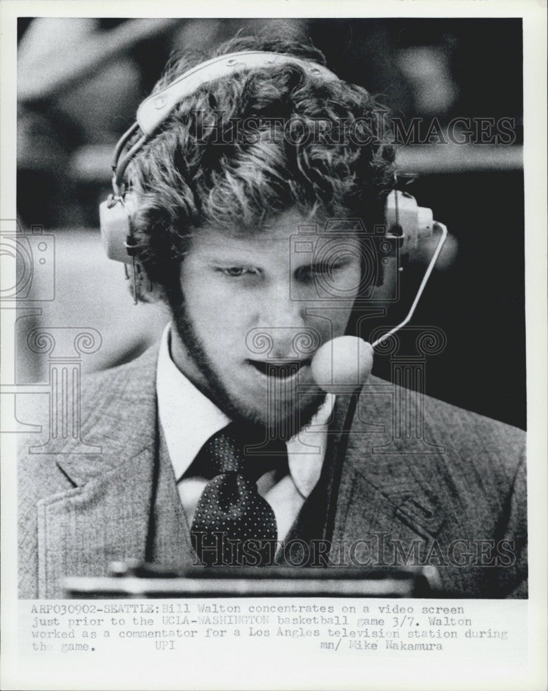 Press Photo Bill Walton prior to the UCLA - Washington basketball game - Historic Images