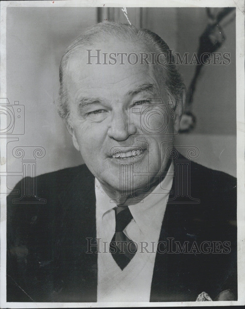 1974 Press Photo Owner Los Angeles Kings &amp; Lakers Jack Kent Cooke - Historic Images