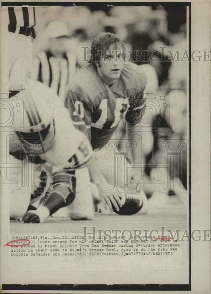 1975 Press Photo Denver quarterback Steve Ramsey - Historic Images