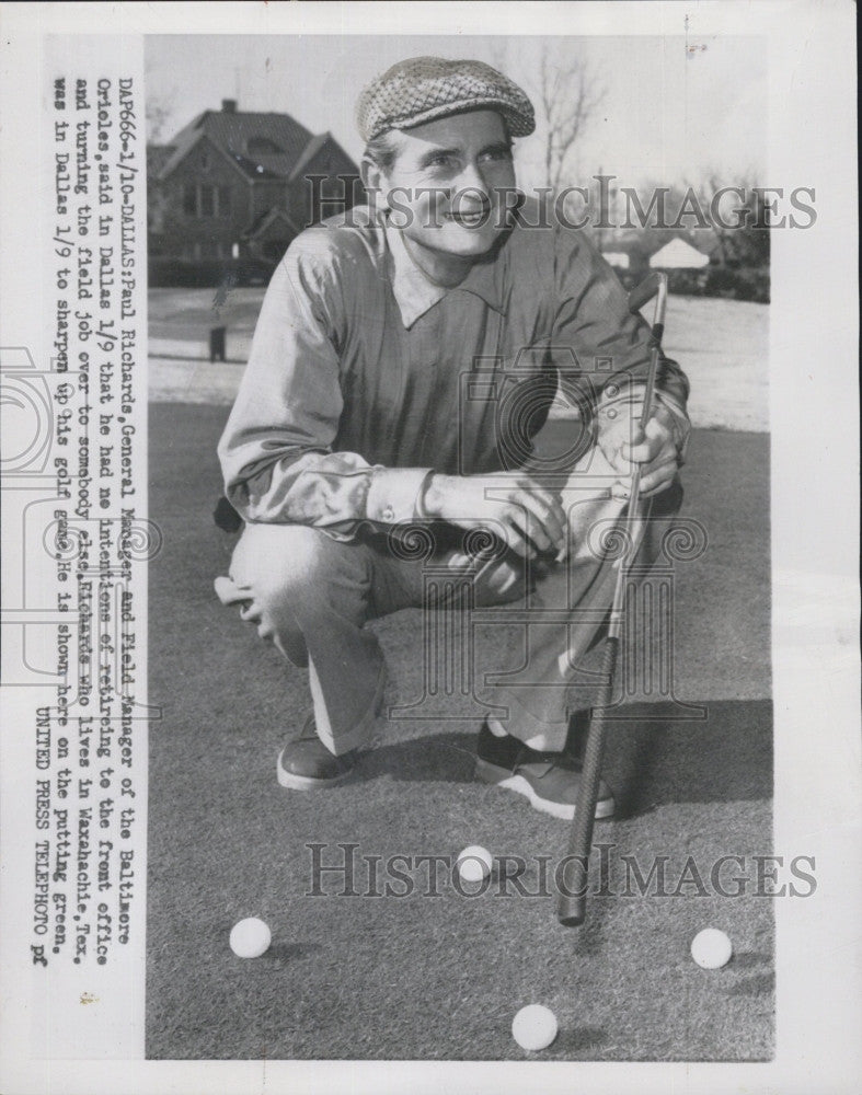 1955 Press Photo Baltimore Oriole manager, Paul Richards golfing - Historic Images
